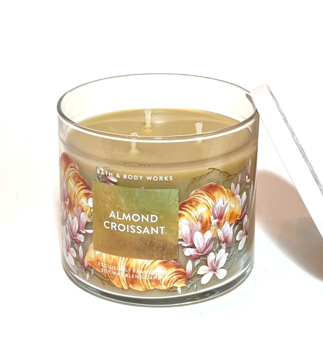 ALMOND CROISSANT 3-Wick Candle Bath Body Works 14.5 oz NEW