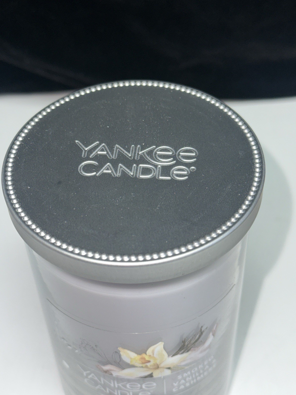 LOT OF 2-NEW-Yankee Candle SMOKED VANILLA & CASHMERE Large 14.25oz
