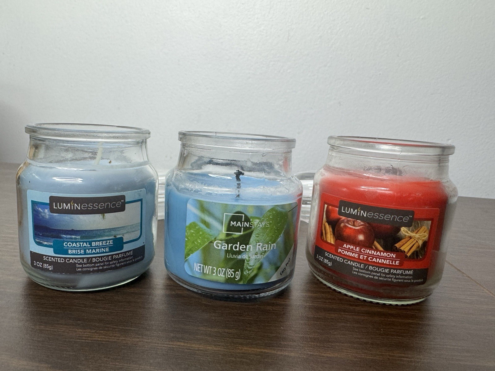 3 Candles Mainstays Jar 3 Ounce Garden Rain Apple Cinnamon Coastal Breeze