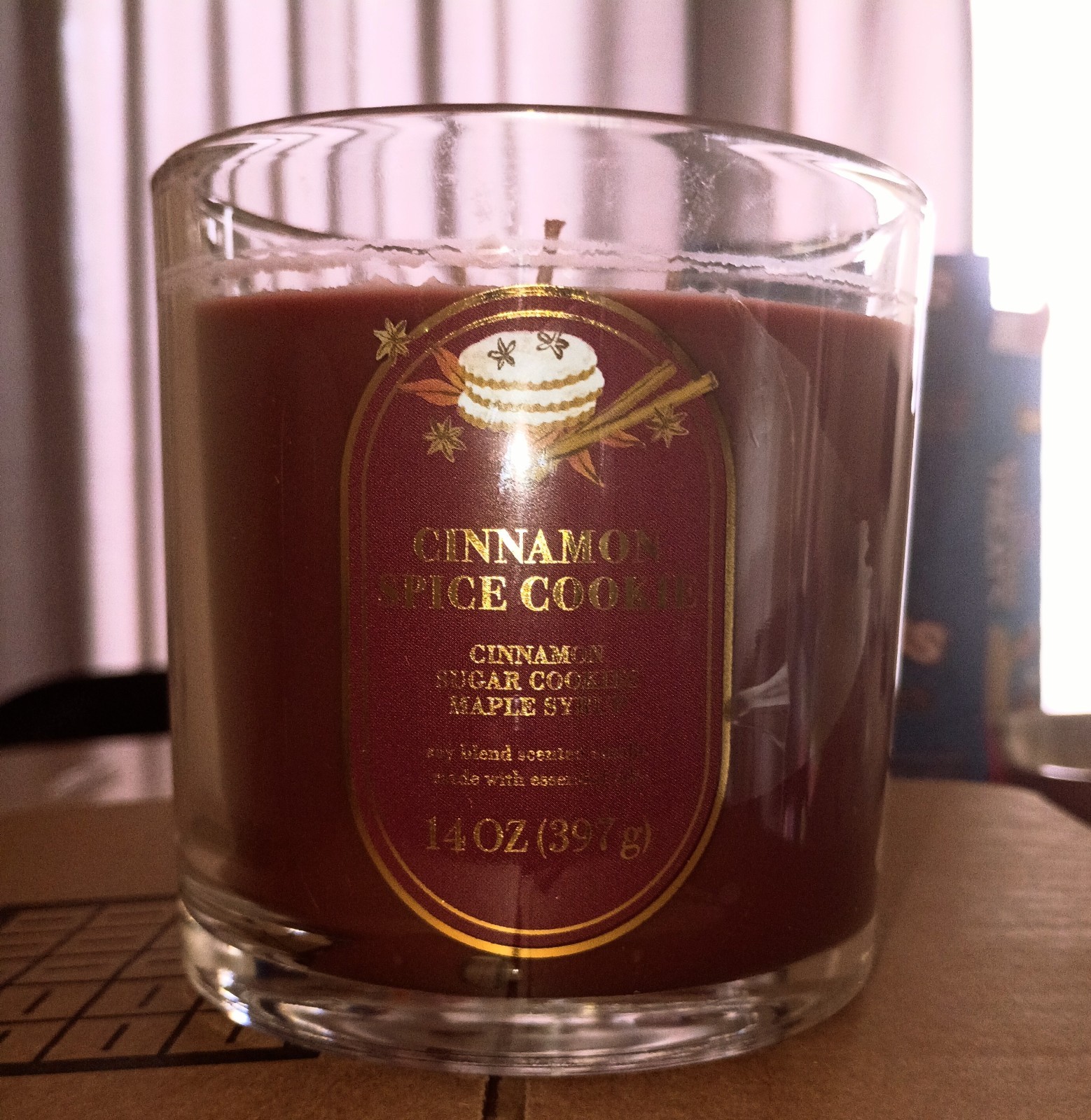Cinnamon Spice Cookie 14 oz 3-Wick Scented Red Glass Jar Candle Holiday