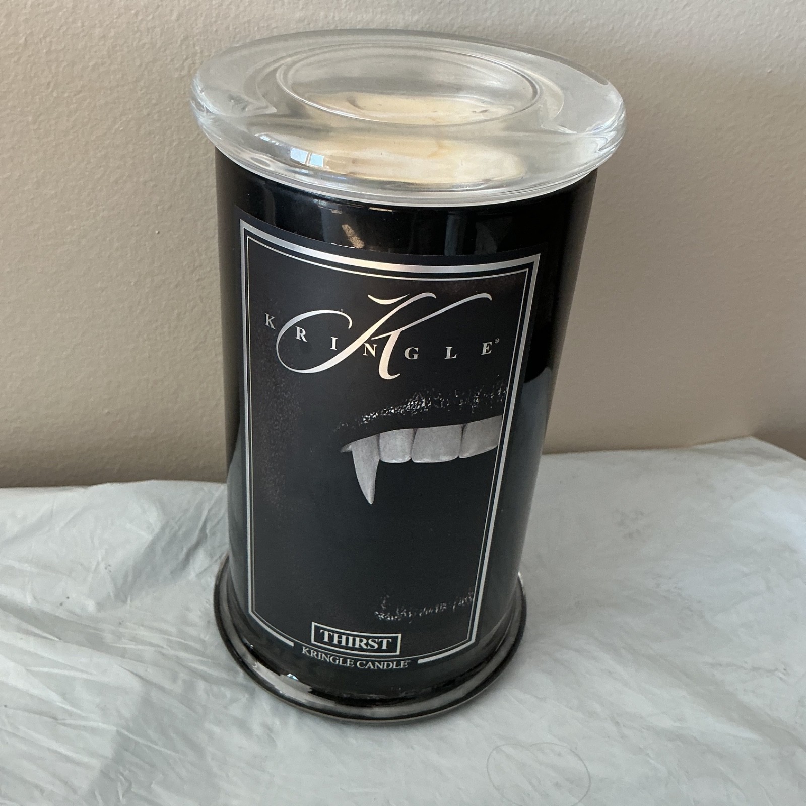 New Kringle Candle Halloween THIRST Large 2-Wick Black Jar 2023 Wood Cognac