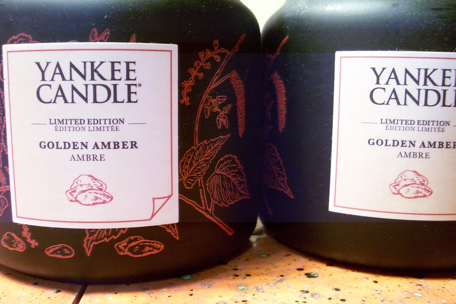 yankee candle 2-14.5oz JARS GOLDEN AMBER-BLACK JARS-RED ETCHING-REMOVABLE LABEL