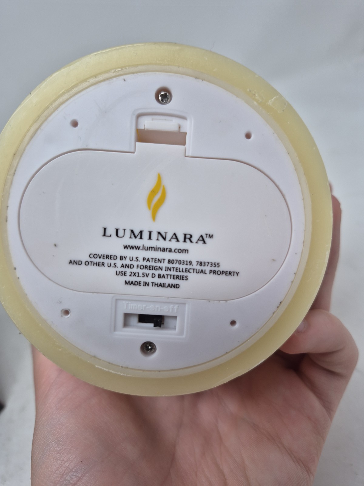 Luminara Flicker Flameless Candle Vanilla Scented Wax Pillar Timer-Very Good.
