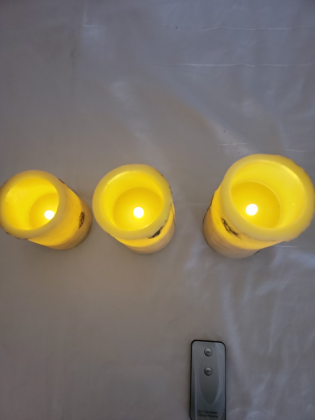 3 Birch Candles W/ Electronic Wick. Remote, runs On 3 AAA Batteries