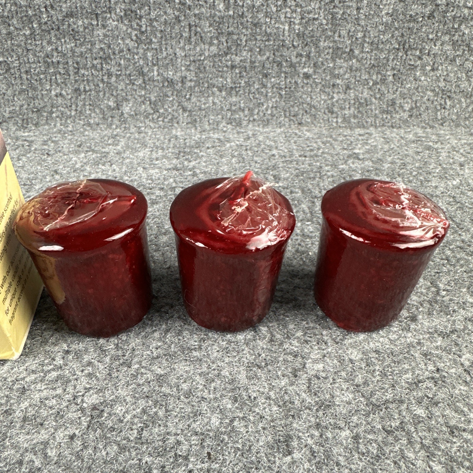 Yankee Candle World Journey Brazilian Passion Fruit 3 Pack Votive Candle RETIRED