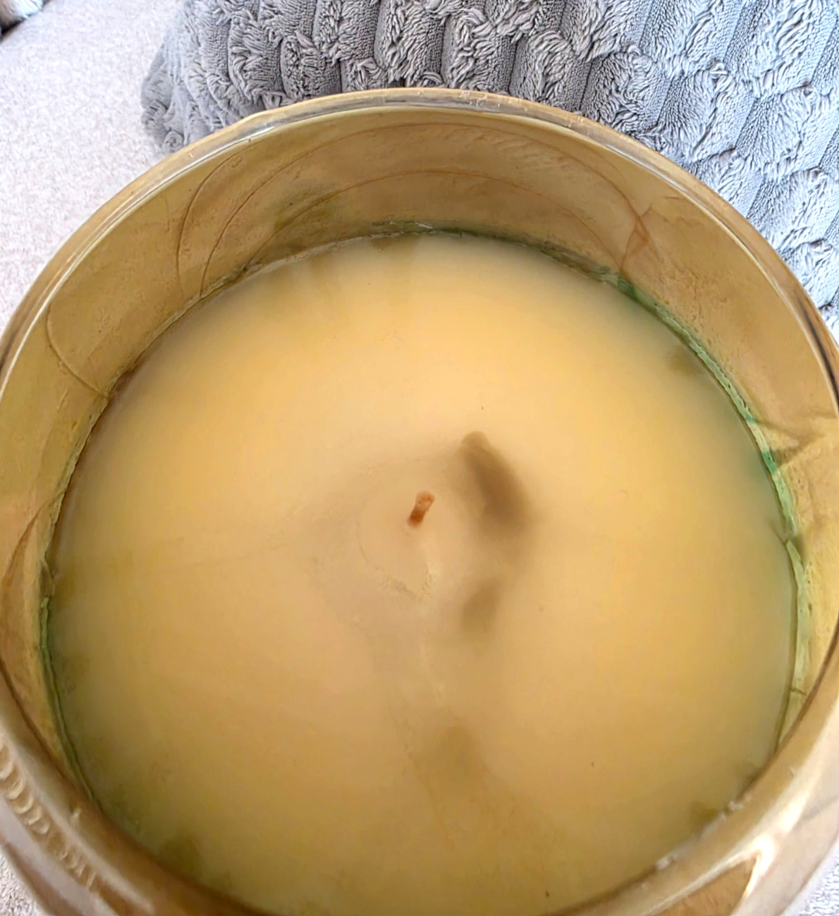 Northern Lights ESQUE Scented Candle in Shimmer Glass Globe 4″ In.