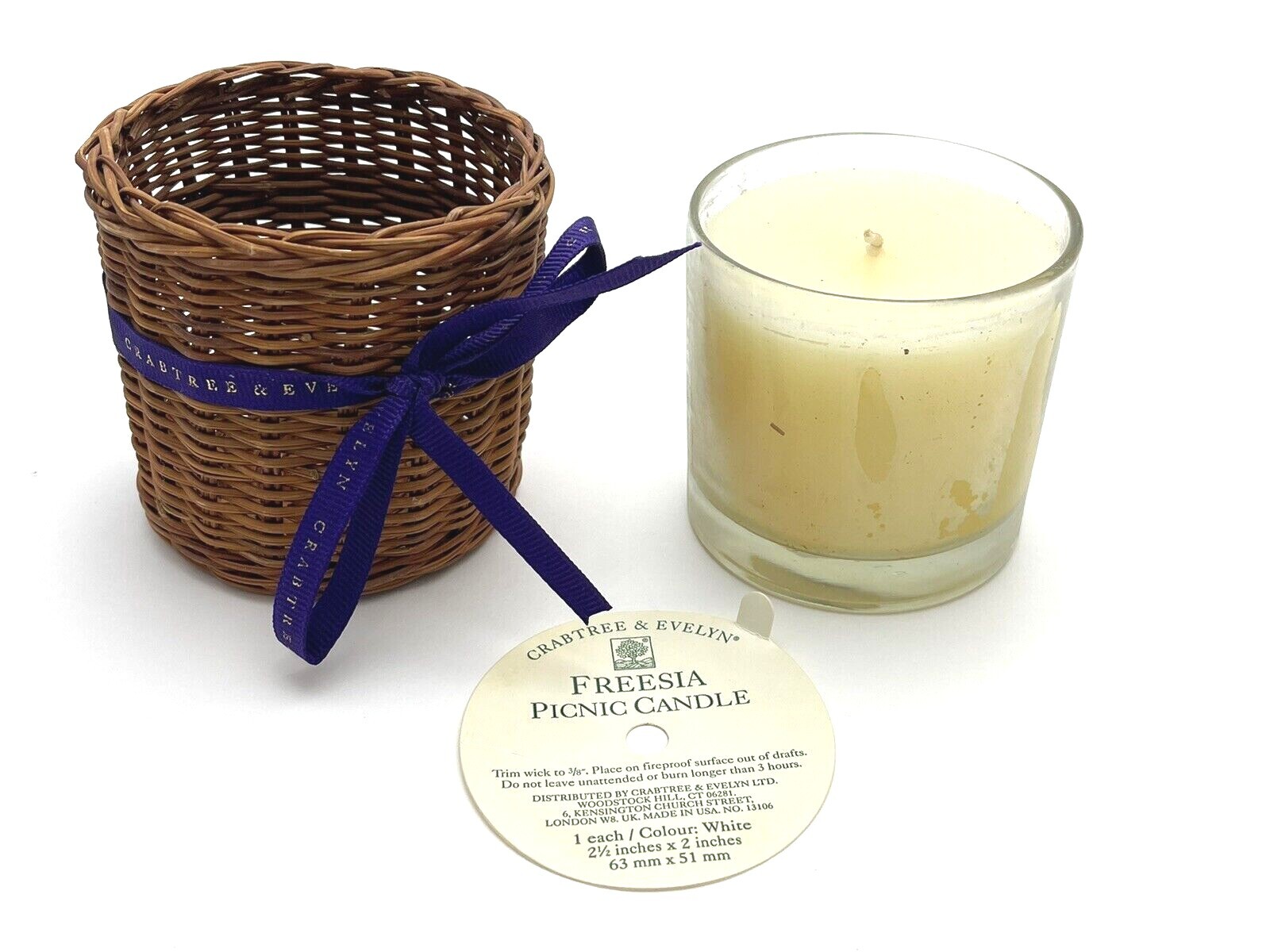 Crabtree And Evelyn Freesia Picnic Candle Vintage NEW, 2 1/2 in x 2 in