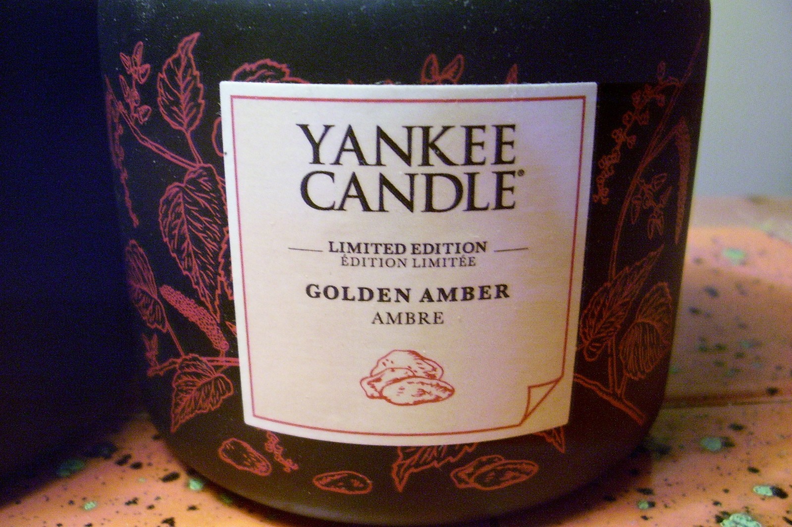 yankee candle 2-14.5oz JARS GOLDEN AMBER-BLACK JARS-RED ETCHING-REMOVABLE LABEL