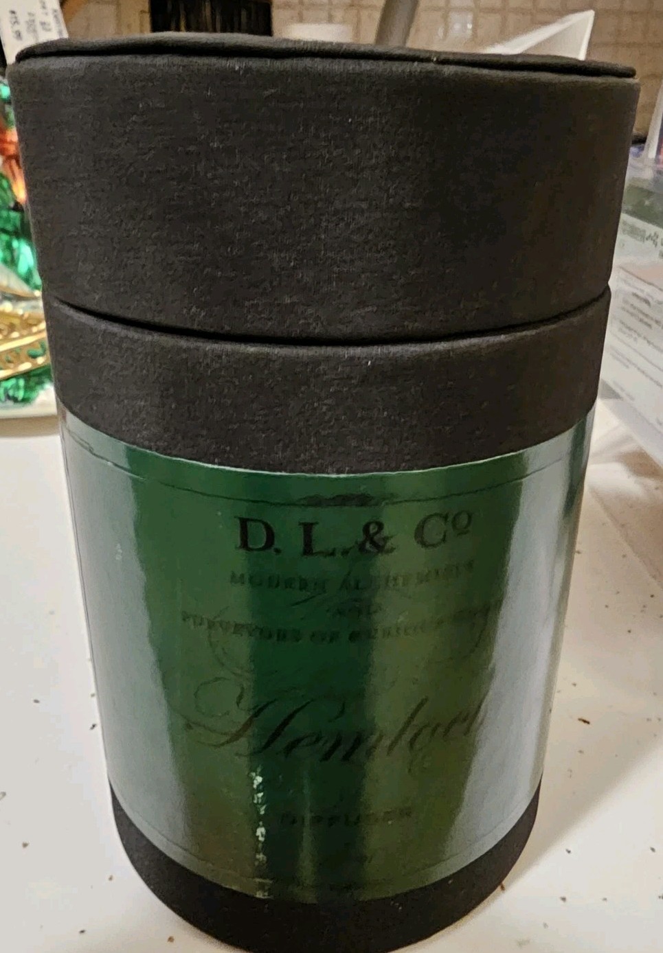 D.L. & Co MODERN ALCHEMISTS RARE BOTANIC DIFFUSER HEMLOCK SCENT LARGE 250ML RARE