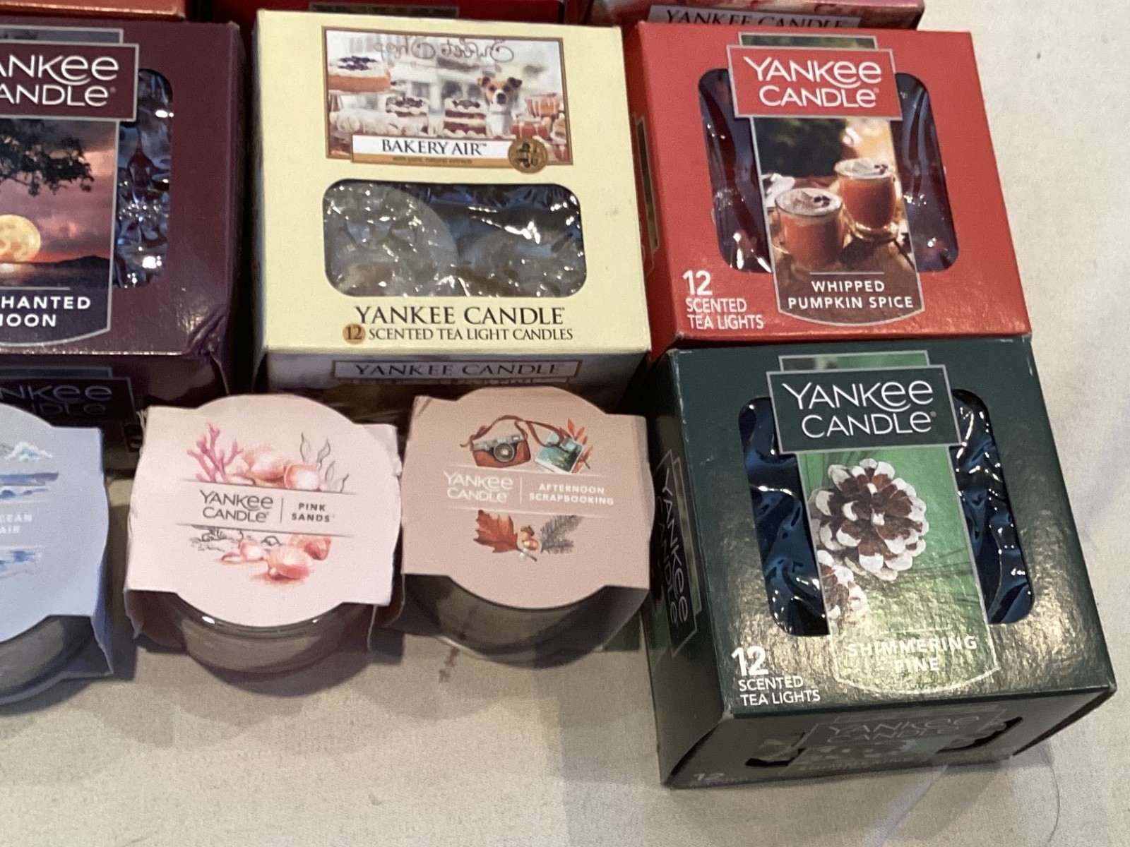 40 Yankee Candle Tea Light Candles Boxes RARE FREE SHIPPING (Liv1)
