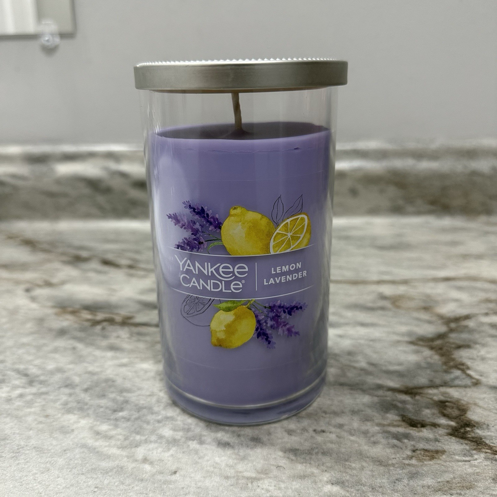 NEW Yankee Candle Lemon Lavender Medium sized Candle Fast Shipping!