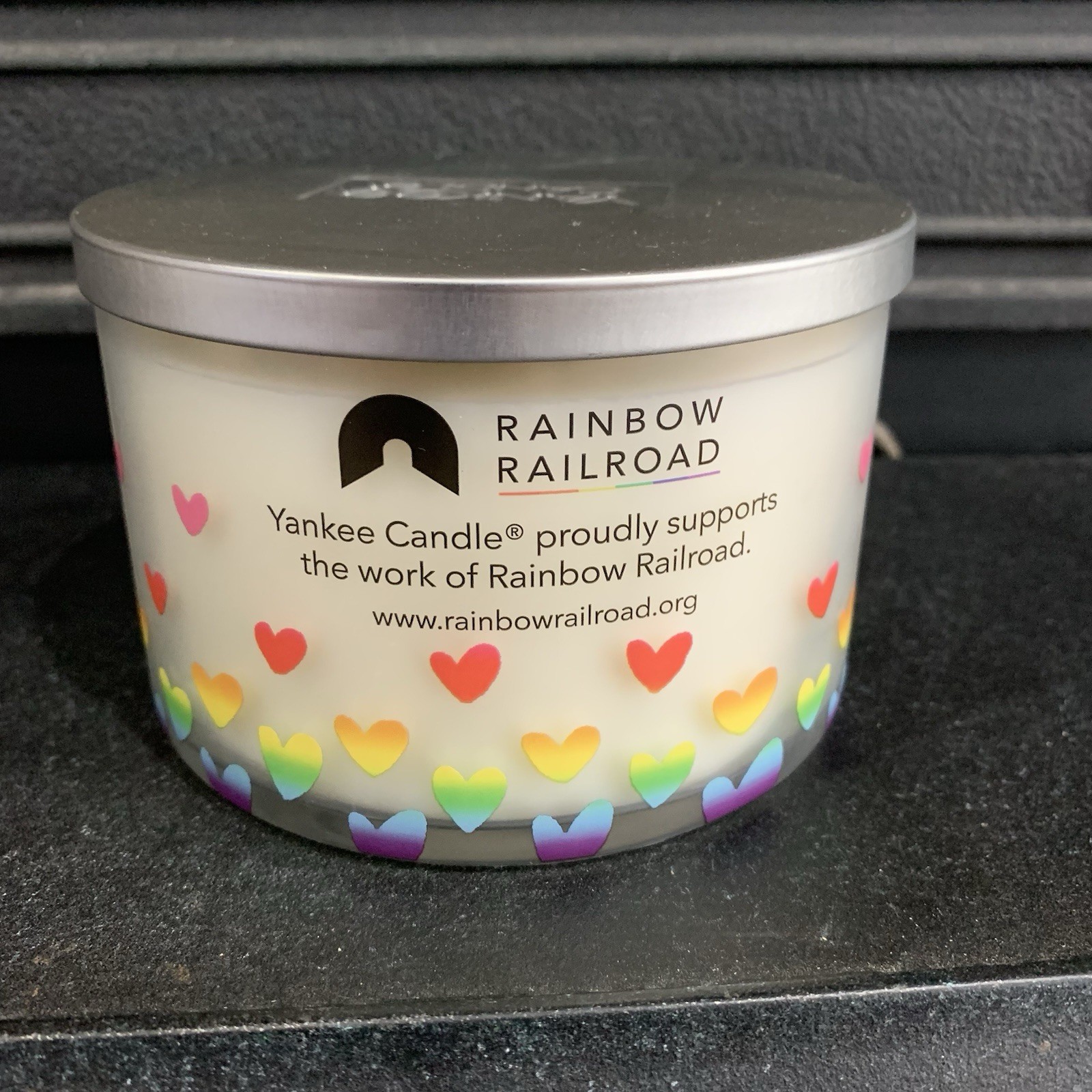Yankee Candle Love Is Love Rainbow Railroad 18oz 3-Wick Candle