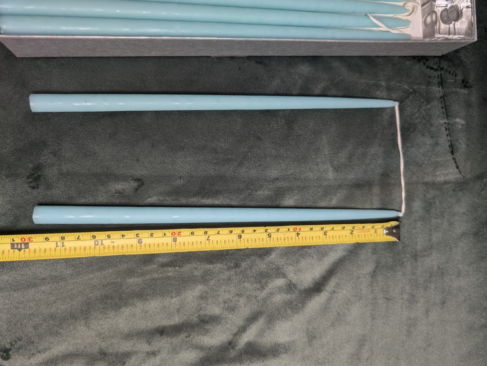 Creative Candles Vintage New in Box 8 Blue Tapers 12 x 1/2 + 2 Candle Holders