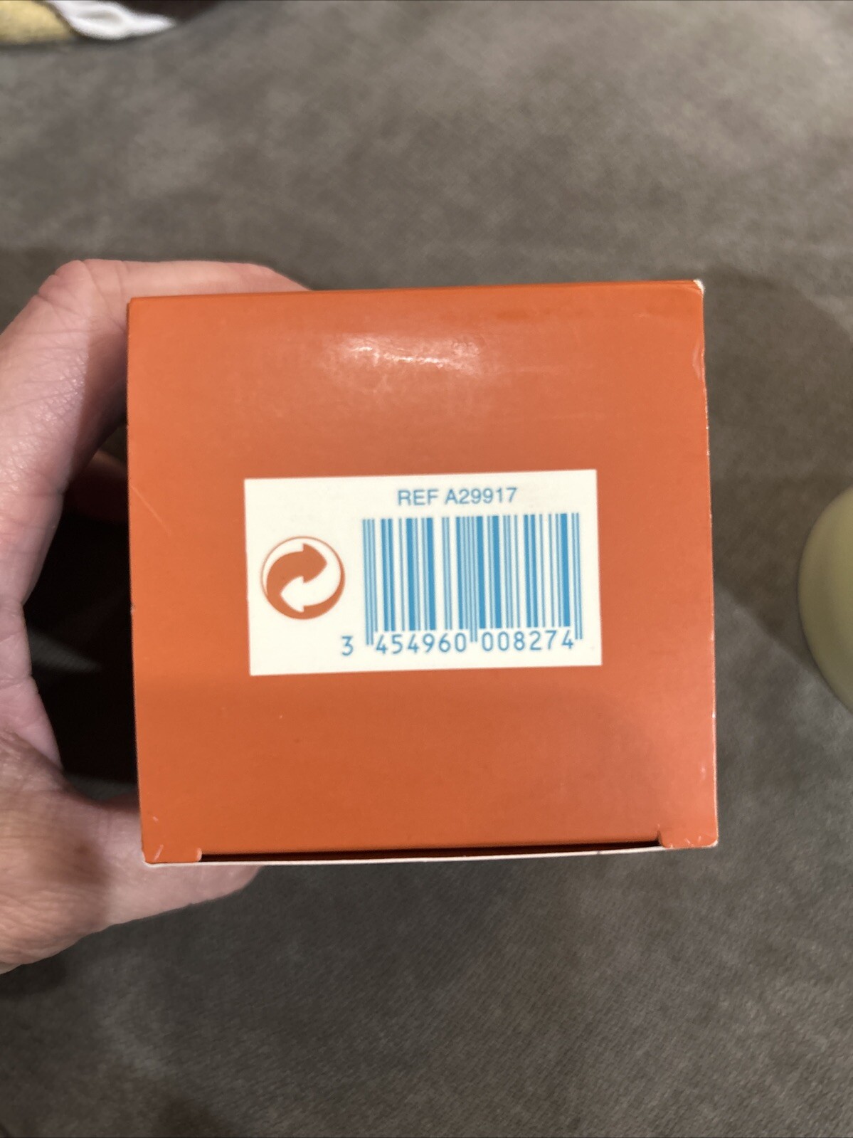 Lalique Bougie Parfumee Perfumed Candle – 5.0 oz. 150g Made In France