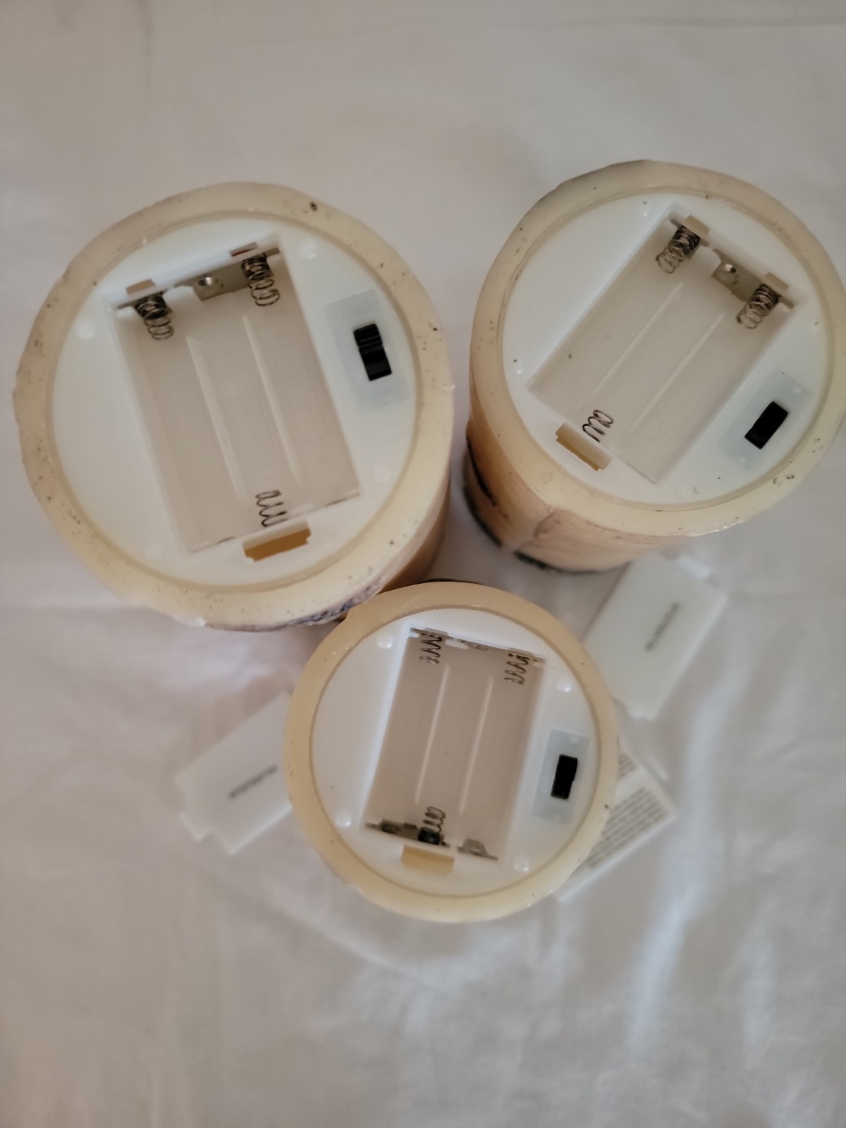 3 Birch Candles W/ Electronic Wick. Remote, runs On 3 AAA Batteries