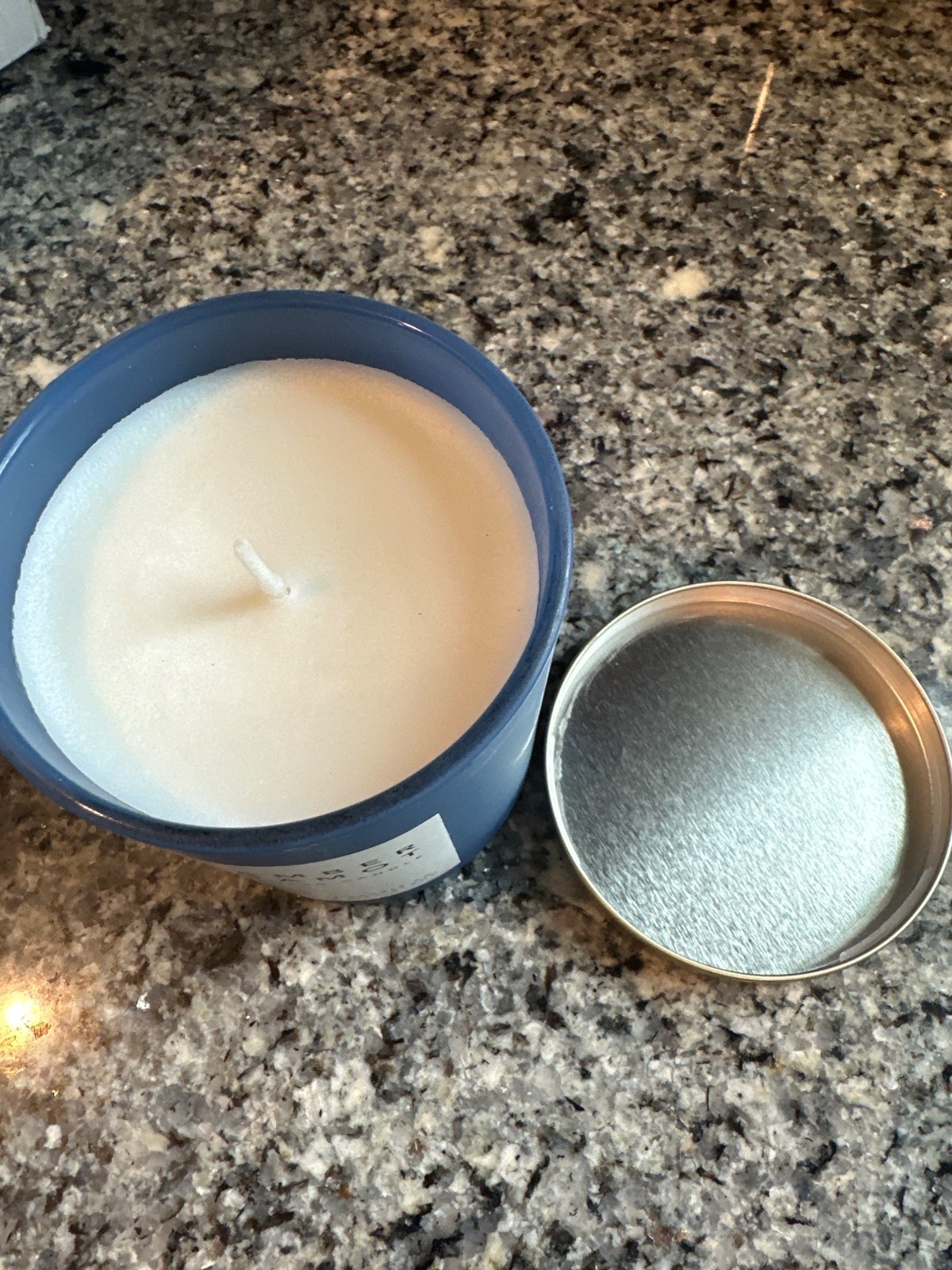 Amber Bergamot Scented Candle 9 Ounces 1 Wick Blue Jar Vegan Soy Wax Blend