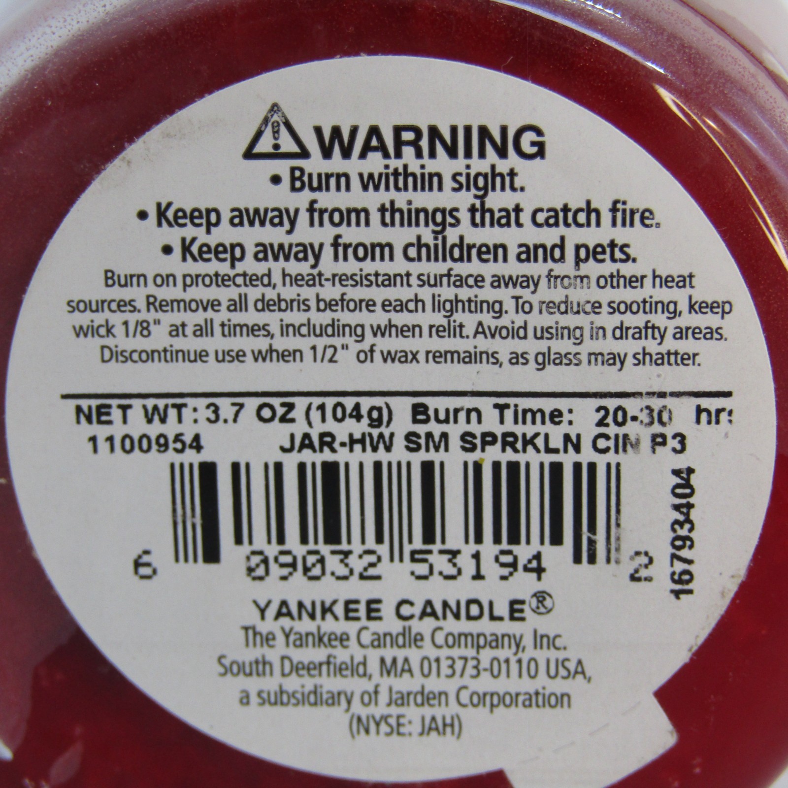 Yankee Candle 3.7 oz. “Sparkling Cinnamon” Jar Candle.