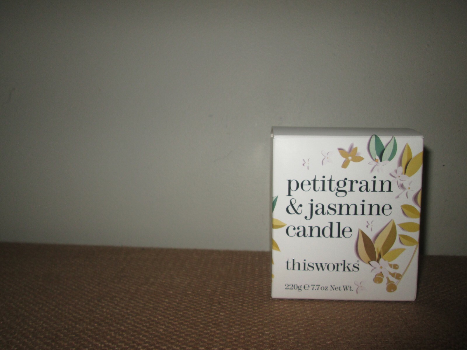 THIS WORKS Petitgrain & Jasmine Hand-Poured Candle ~ 7.7oz; 220g