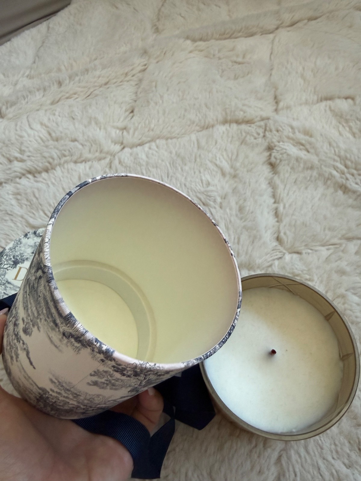 Christian Dior Amber Scented Candle Gold Cannage