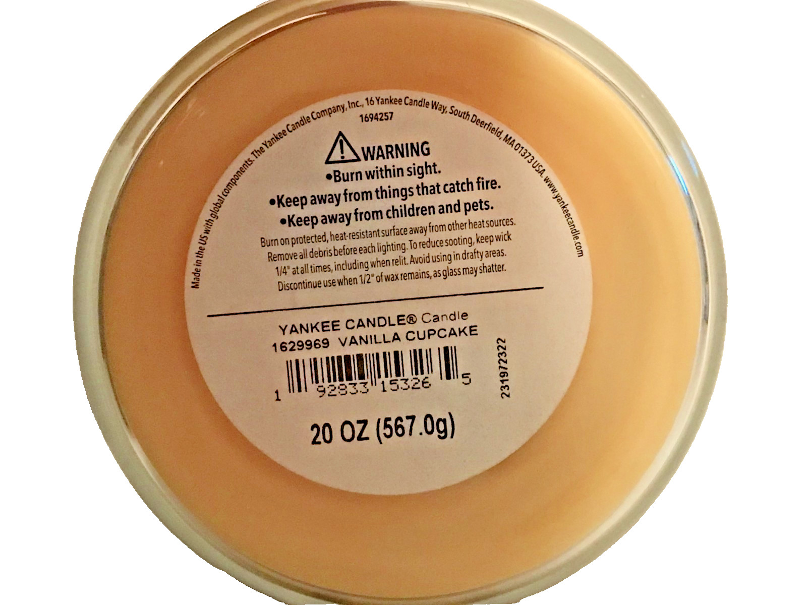 VANILLA CUPCAKE CANDLE LARGE SIGNATURE JAR 20 OZ – 2 WICK YANKEE CANDLE CREAM