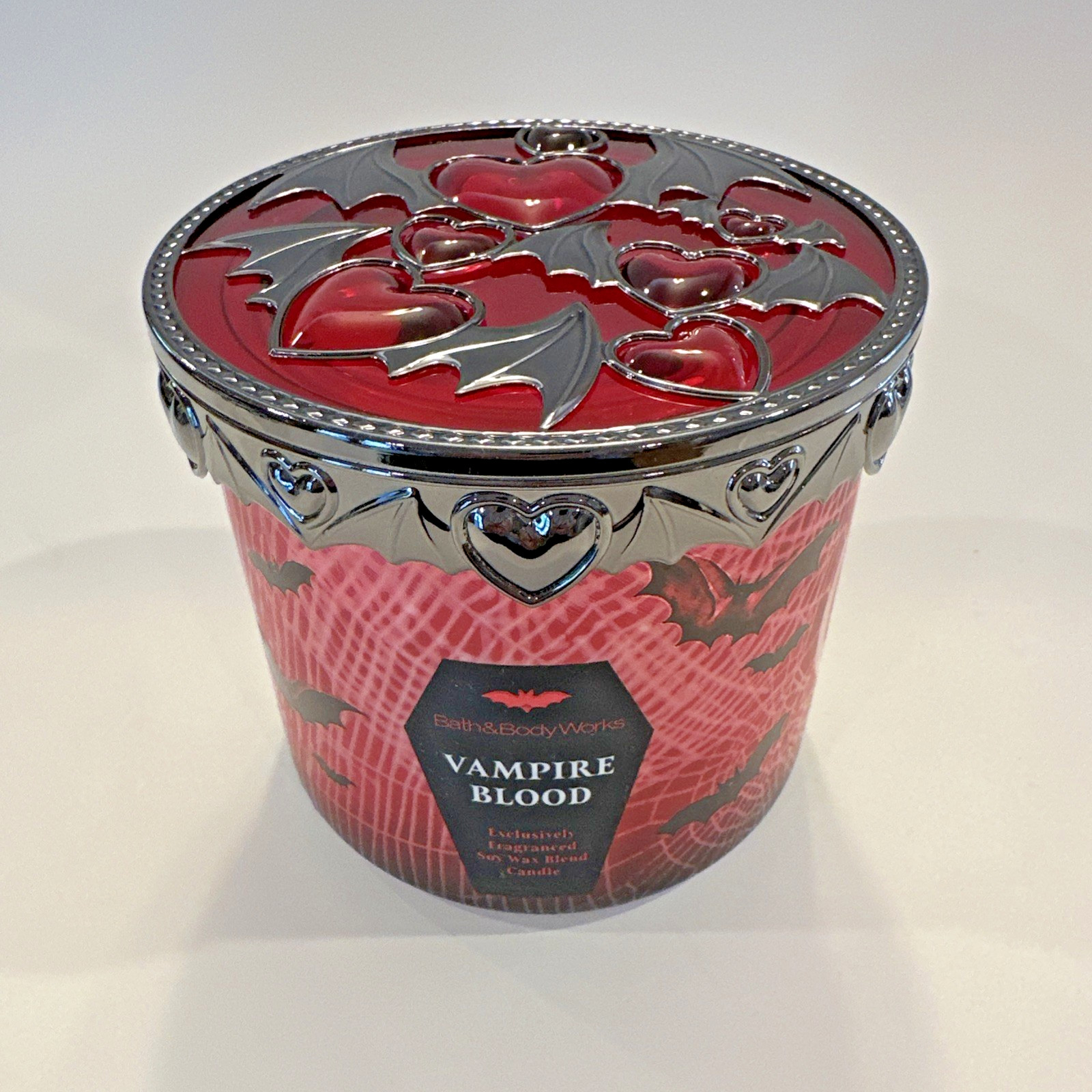 NEW Bath & Body Works Vampire Blood Scented Candle 14.5 oz Decorative Lid Hearts