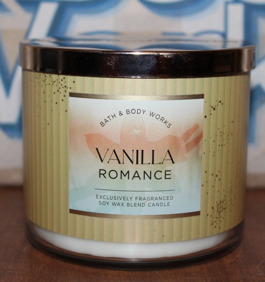 Bath Body Works Vanilla Romance Large 3-Wick Candle New!
