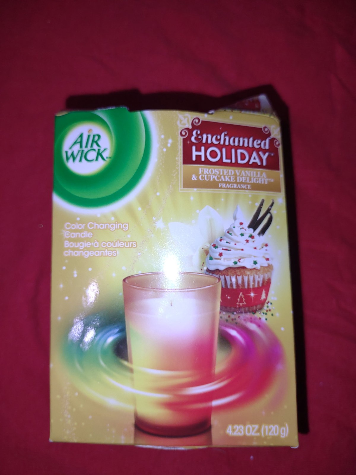 Air Wick Enchanted Holiday Candle Frosted Vanilla Cupcake Delight Color Changing