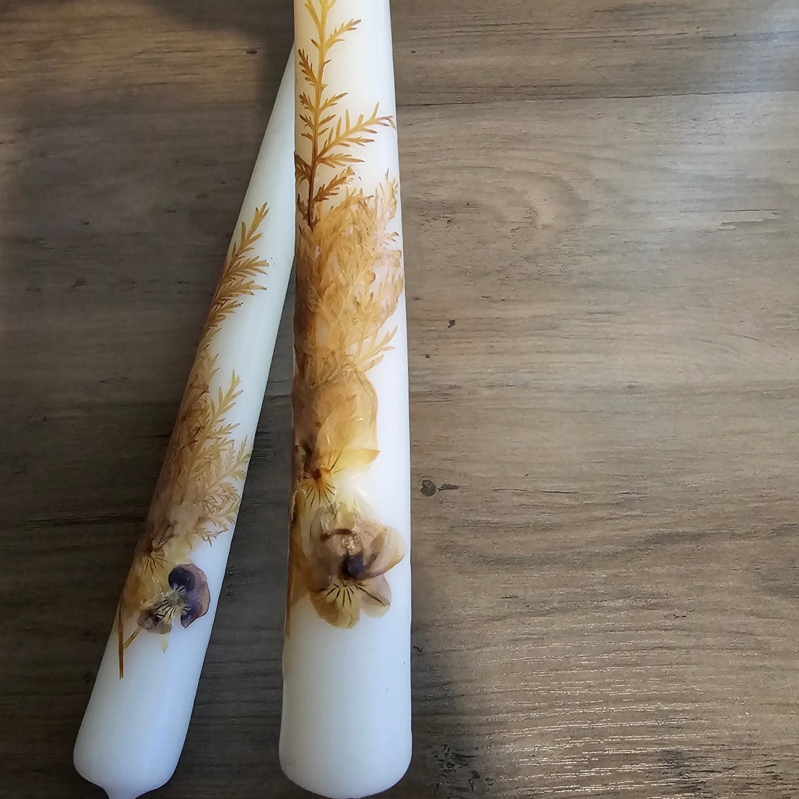 Vintage Homestead Gardens Alaska Pressed Flower Botanical Wax Taper Candles Set
