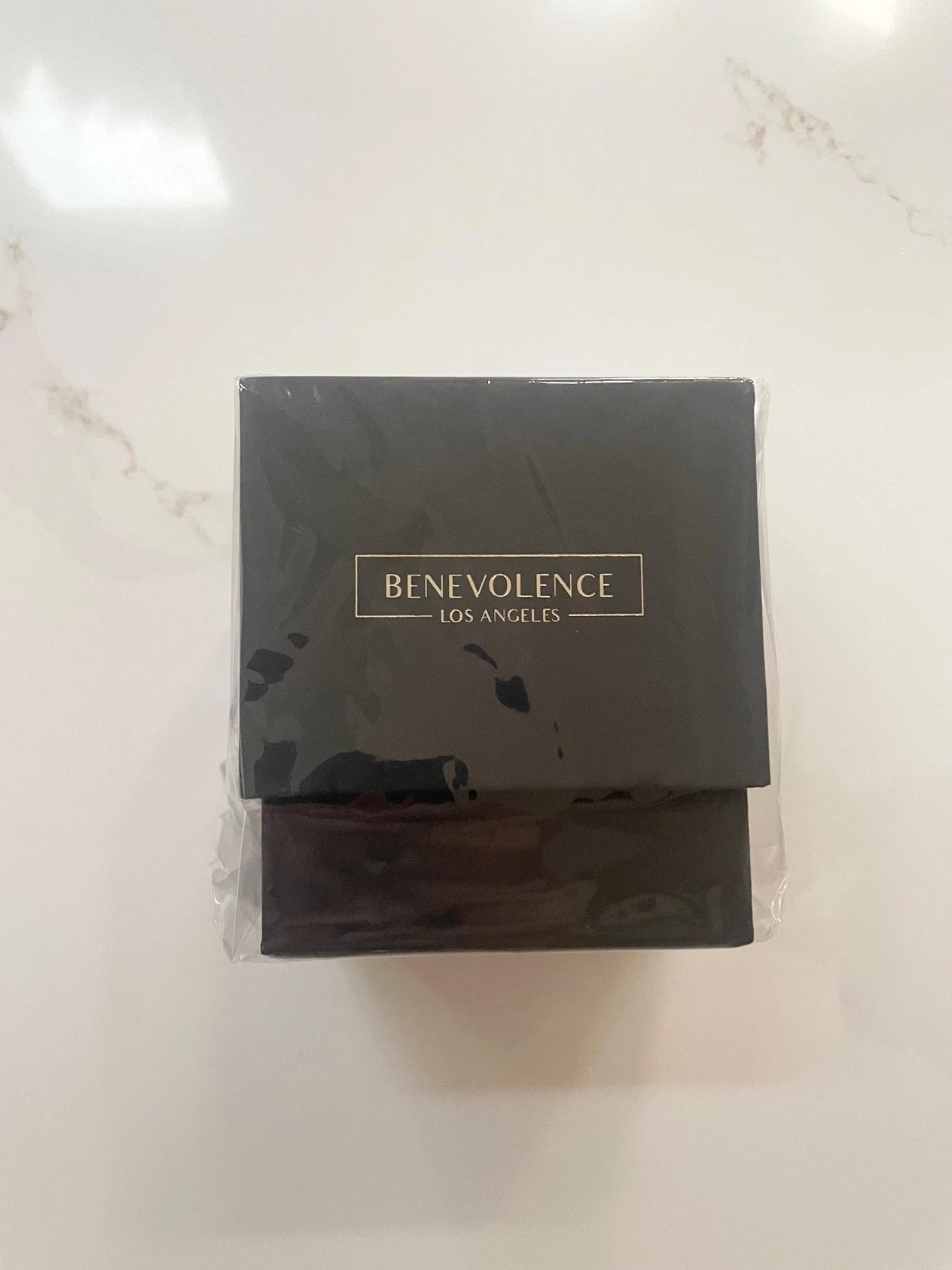 2x Benevolence Los Angeles Candle Rose & Sandalwood 220g/7.75oz. New In Box T1