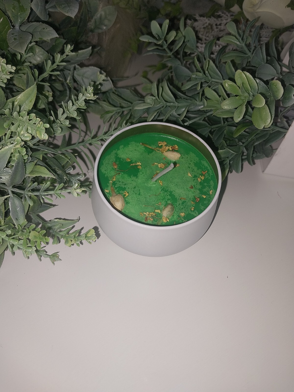 Amazing Candles for Home Decor, and Anywhere you Want to Use it, Smells Amazing