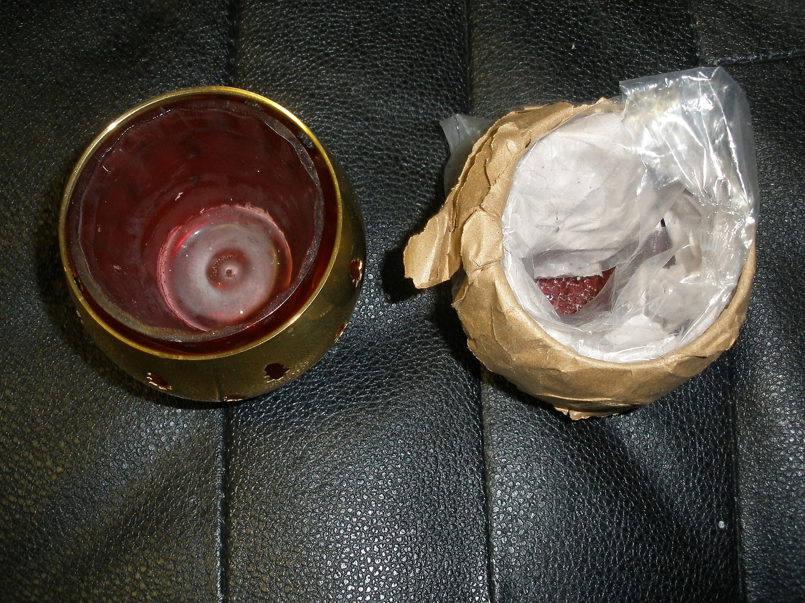 2 brass color made in India candle holders (14)