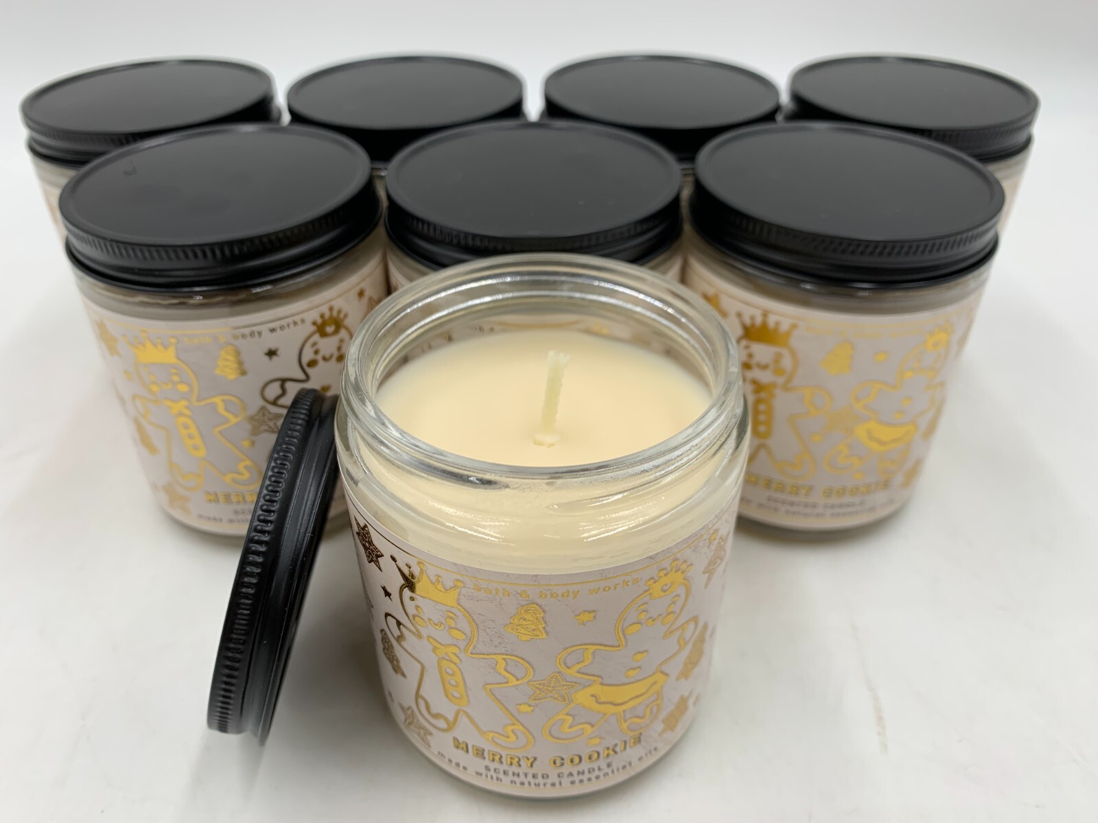 Bath & Body Works Merry Cookie Scented Single Wick Candle 7 oz S/8 #764