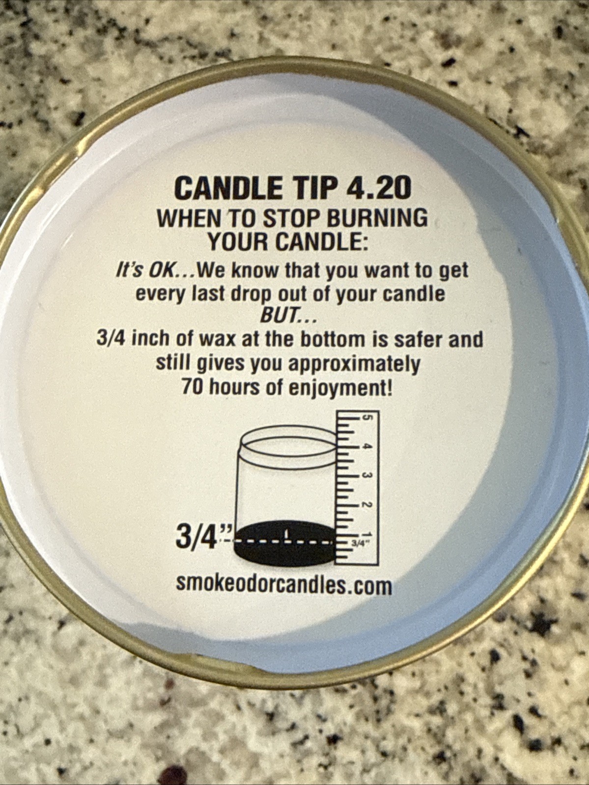 Smoke Odor Exterminator 13 oz Jar Candle Cinnamon Apple