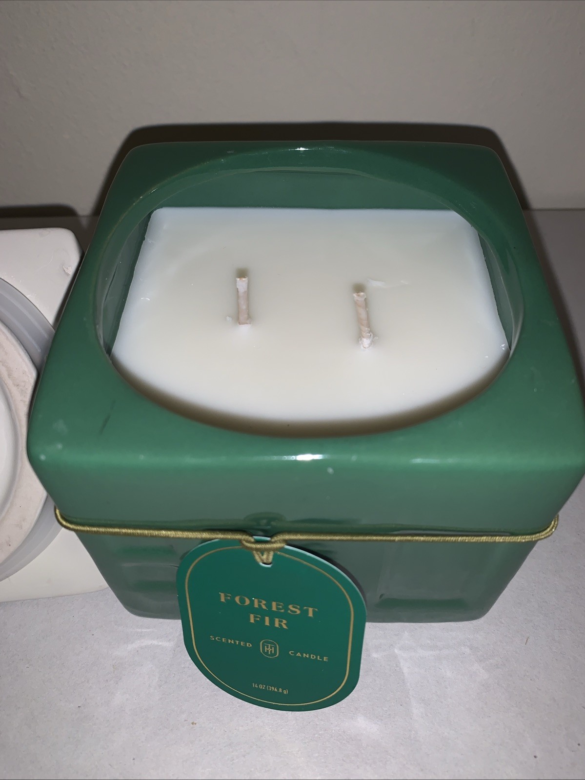 Threshold Forest Fir Scented House Candle 14oz 2 Wicks Strong Evergreen Scent