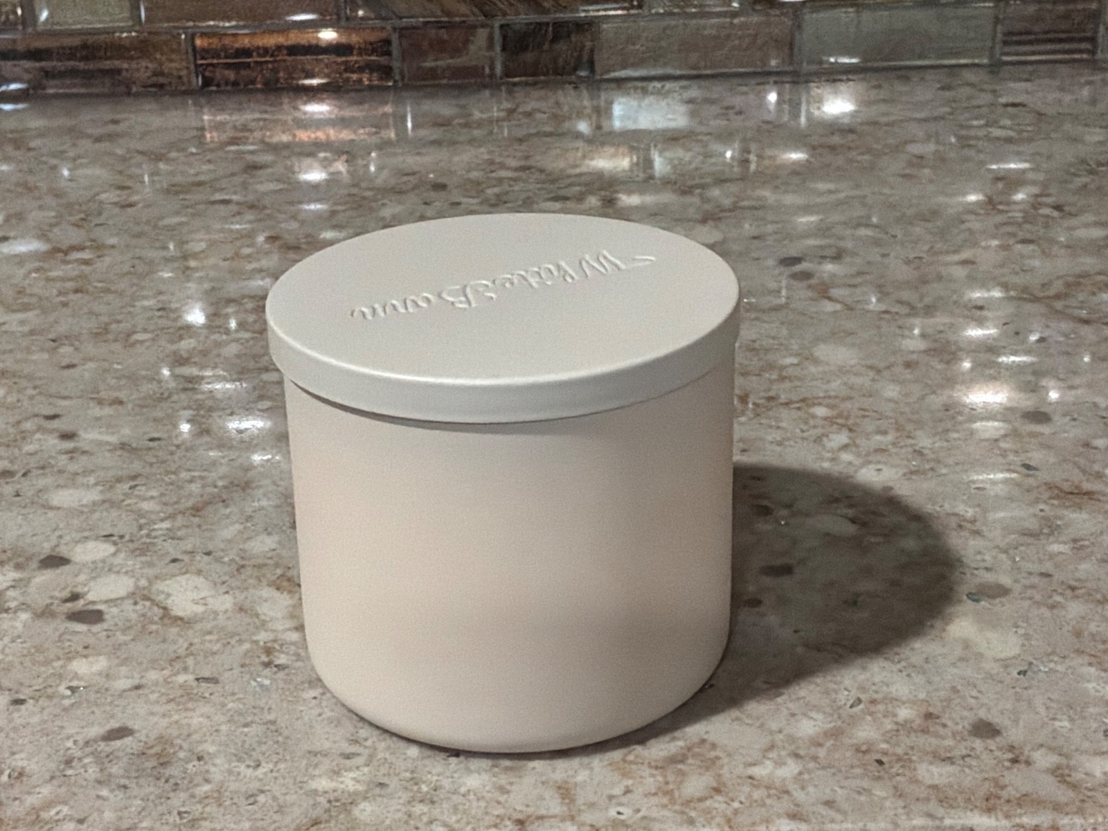 White Barn Candle 🌹 ROSE + LYCHEE ~ Bath & Body Works ~ 3 Wick Candle 14.5 oz