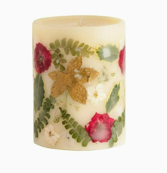 ROSY RINGS, WINTERBERRY FROST LUXURY BOTANICAL CANDLE, 5.5″ TALL, 120 HRS