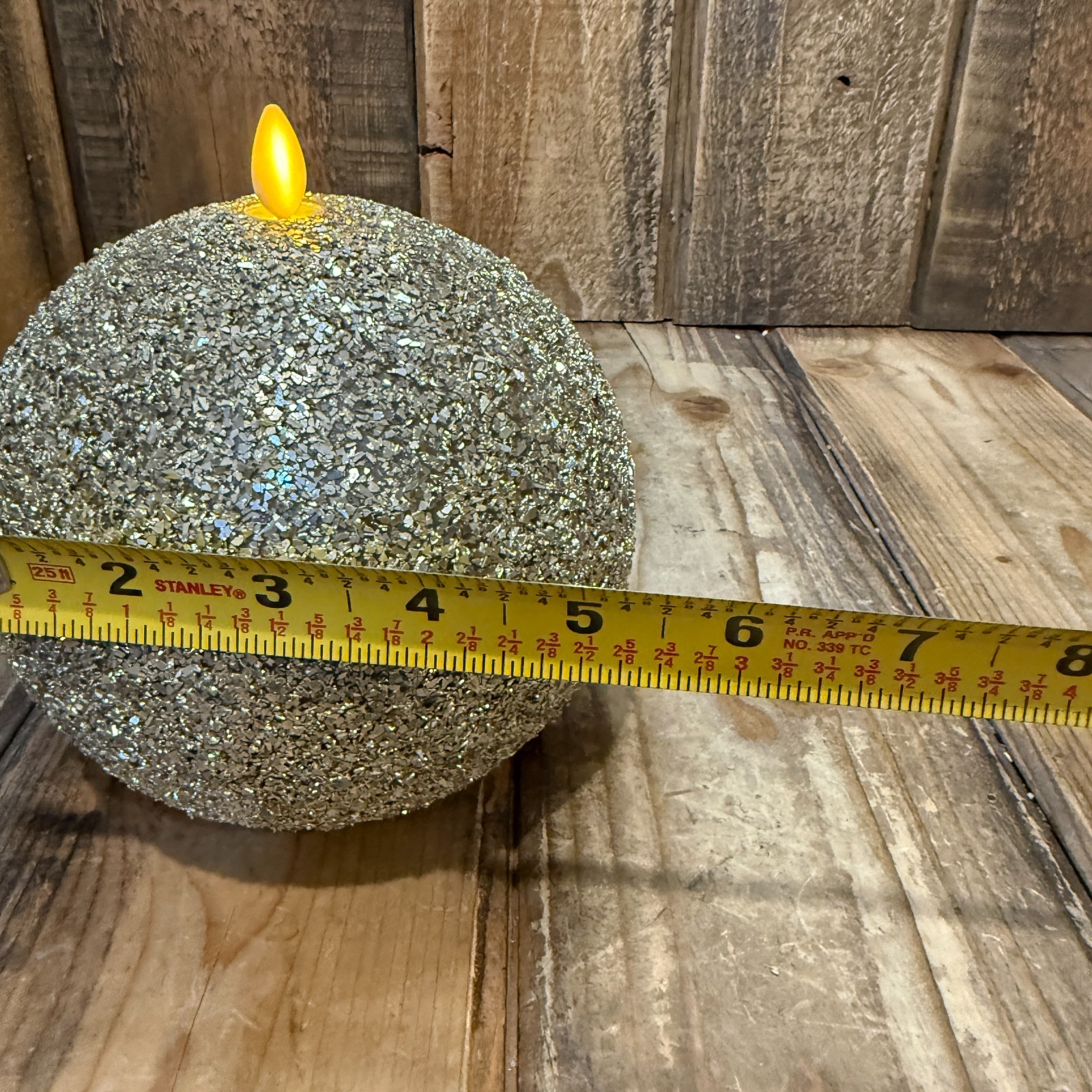 POTTERY BARN FLICKERING FLAMELESS CANDLE GOLD GLITTER ORNAMENT MED 5.5″ HOLIDAY