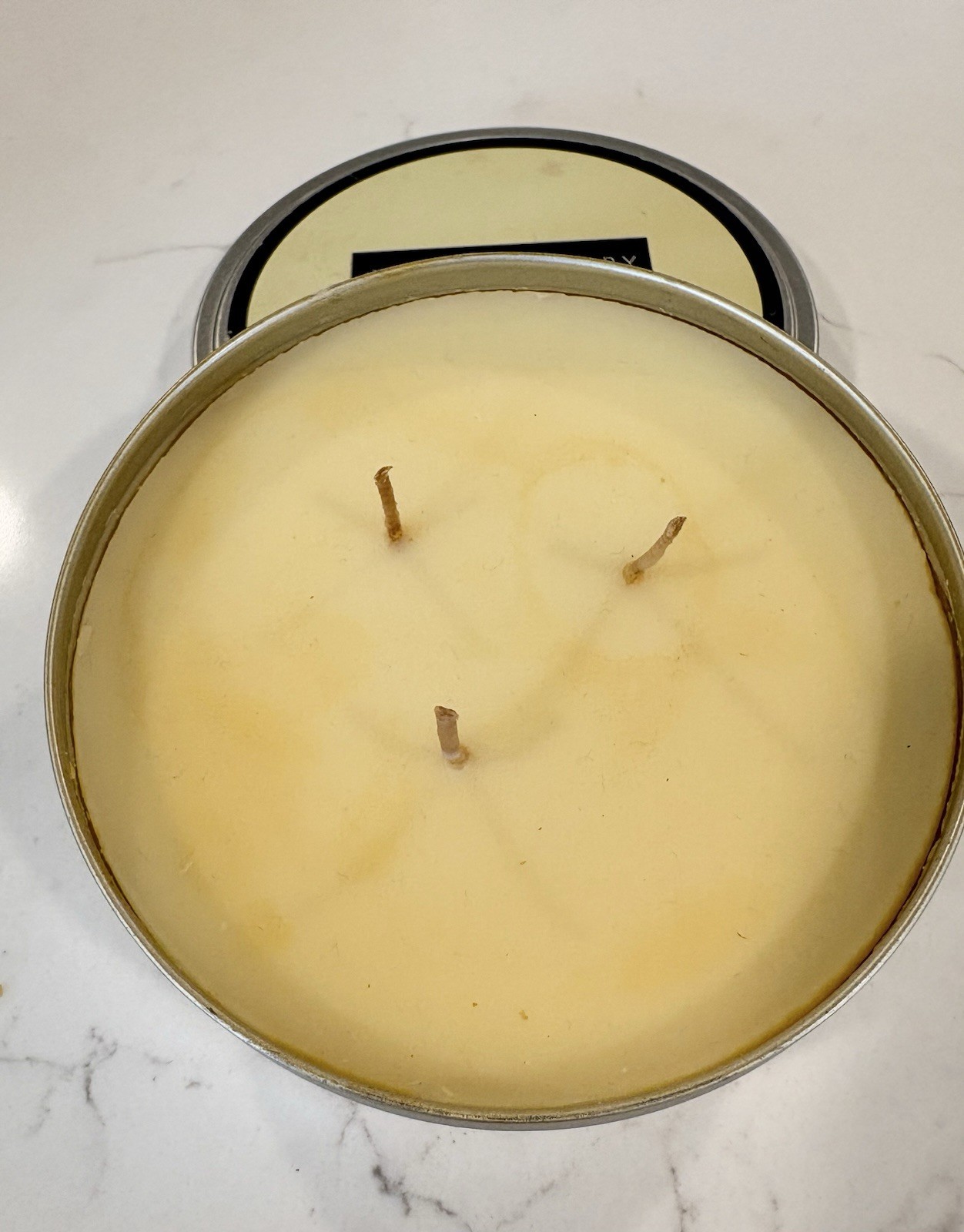 Vintage Illuminations Aromatherapy Lemongrass Love Candle Tin 4oz UNUSED RARE