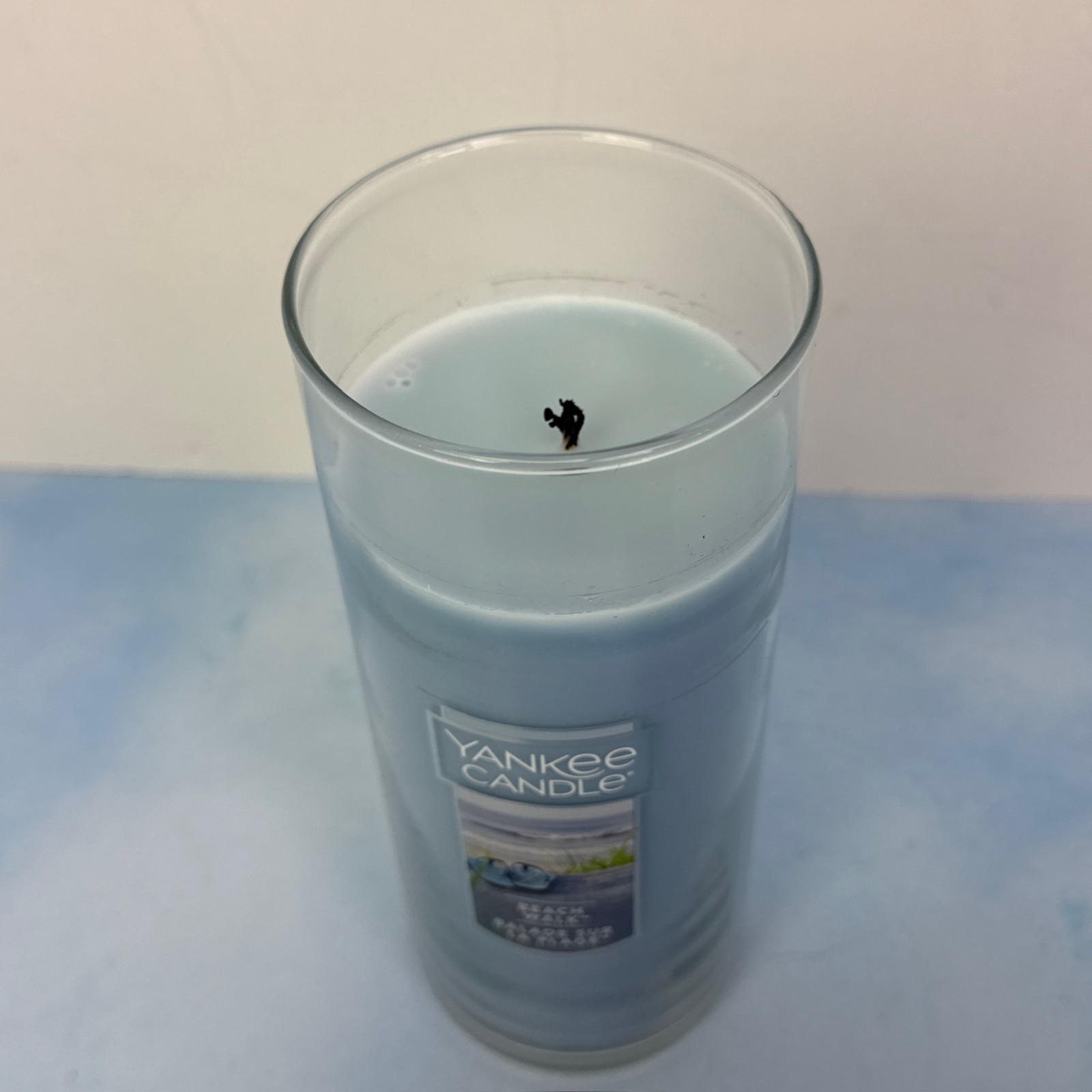 Yankee Candle 20 oz Beach Walk Tall Cande Glass Jar Blue Single Wick Light Use