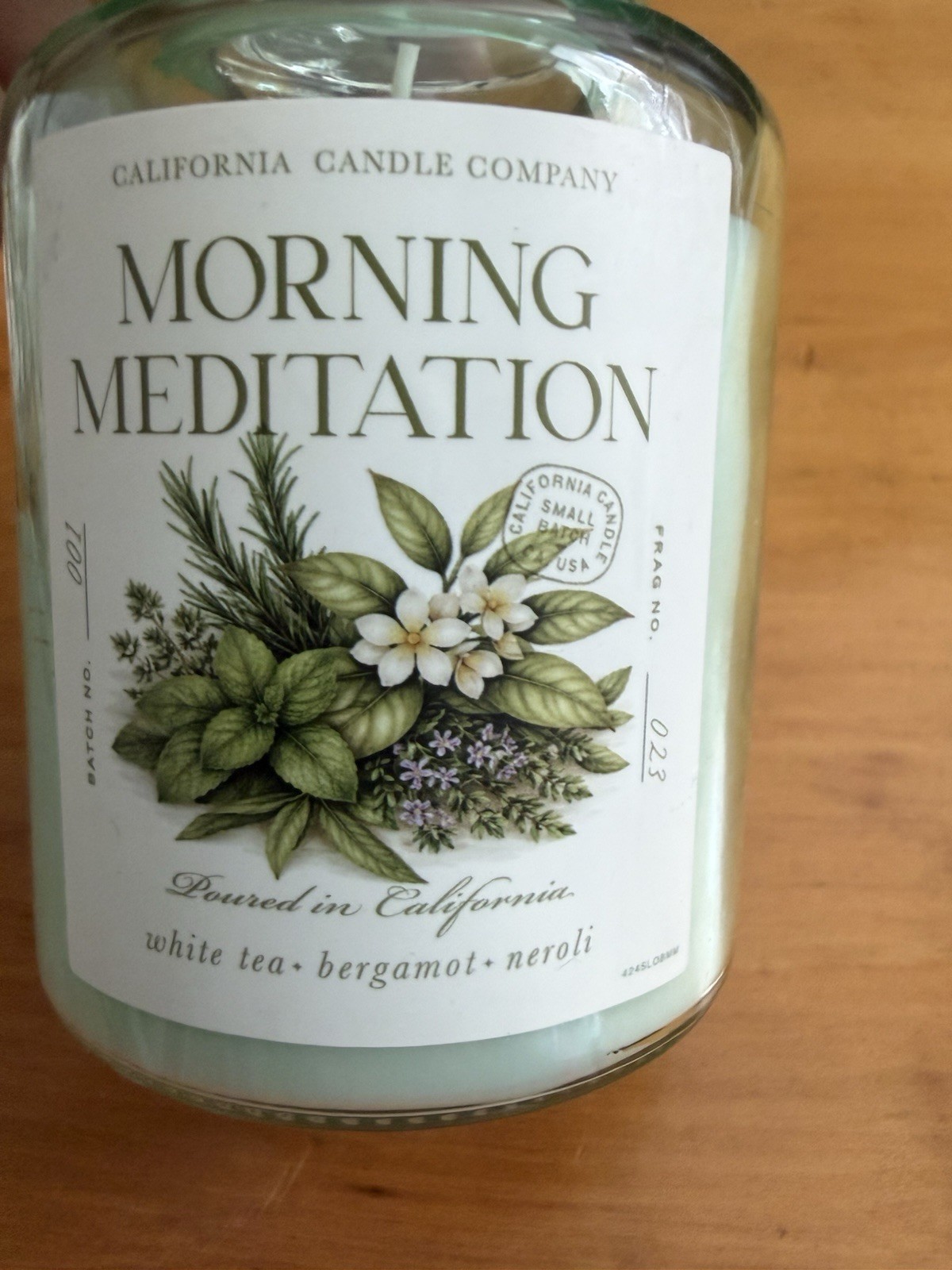 LEOBEN Company Morning Meditation Candle 9 oz | White Tea Bergamot Neroli