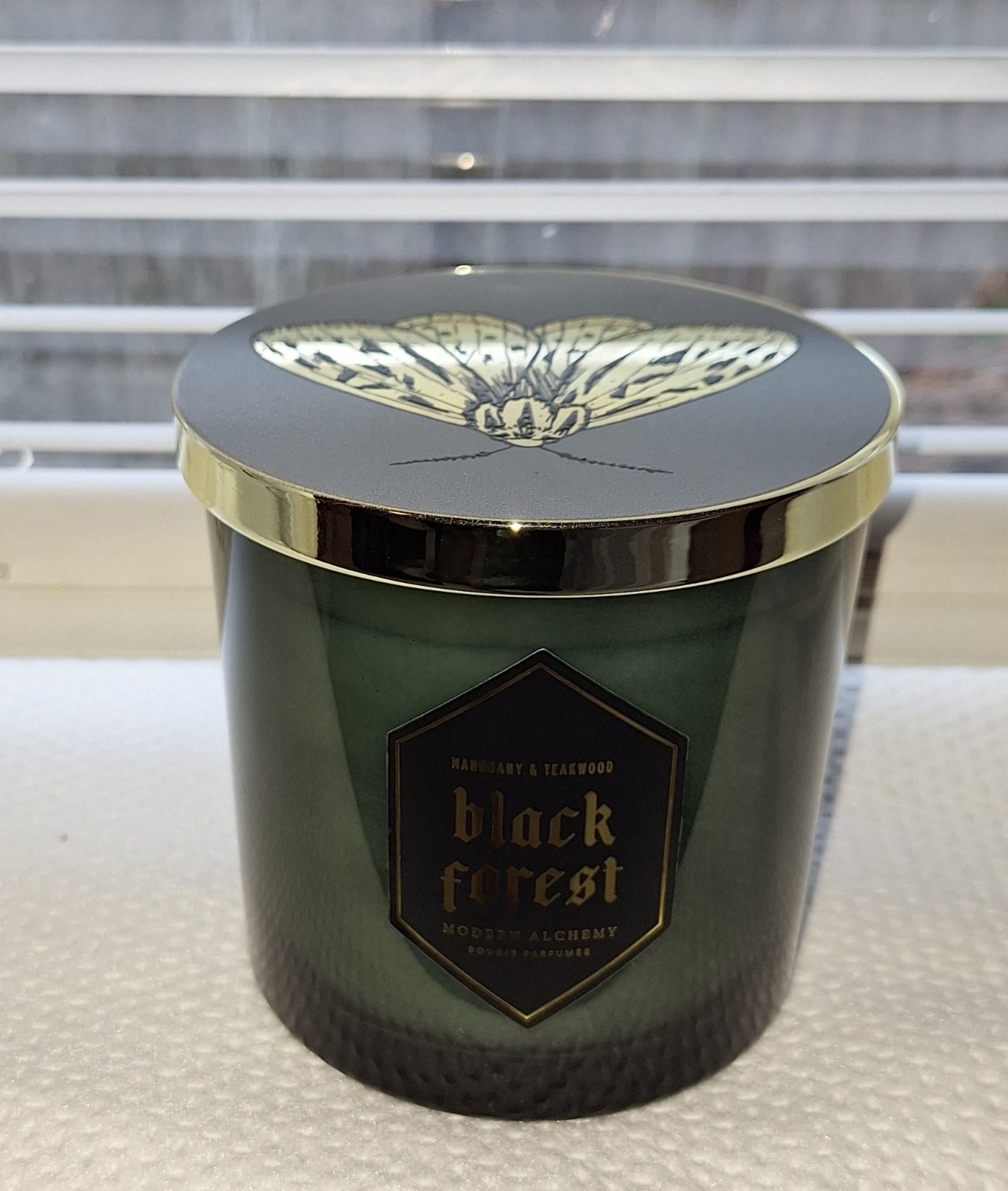 D.L. & Co Modern Alchemy Black Forrest Candle Mahogany & Teakwood NWOB Glass Jar