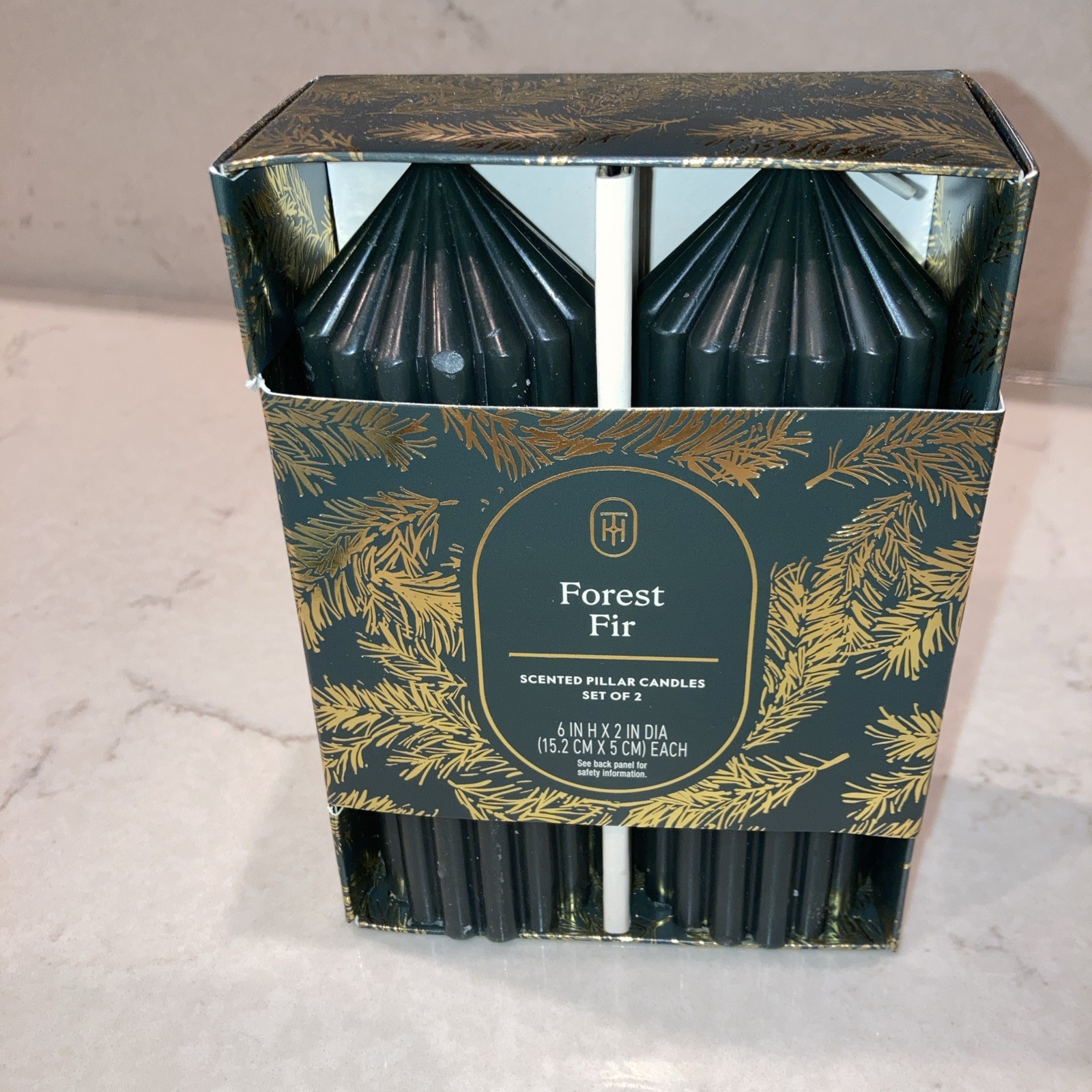 THRESHOLD Forest Fir Scented Pillar Candles Set Of 2 NIB
