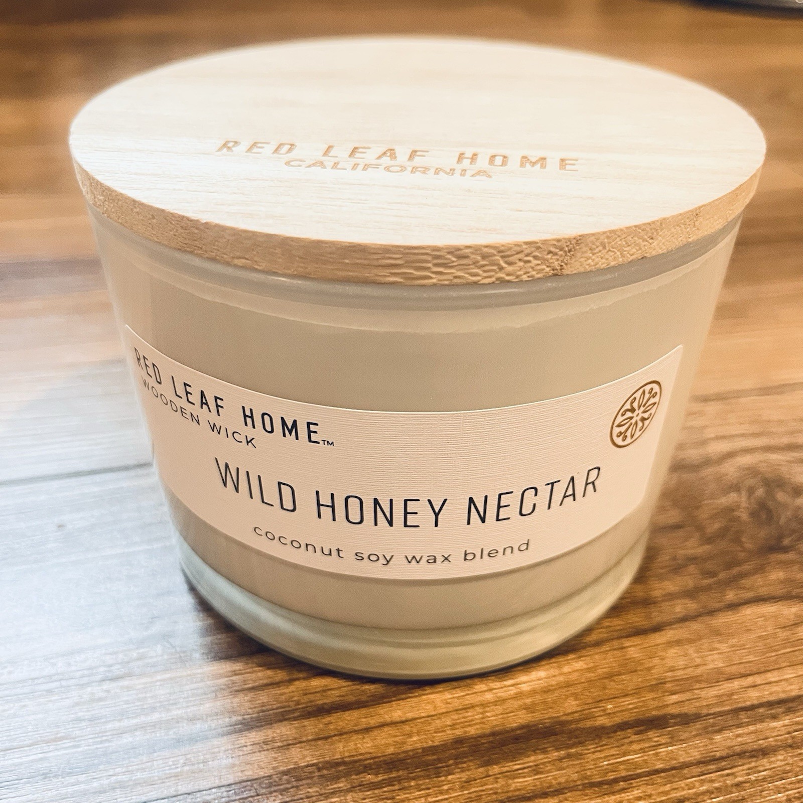Red Leaf Home Wild Honey Nectar Coconut Soy Blend 15oz Double Wooden Wick Candle