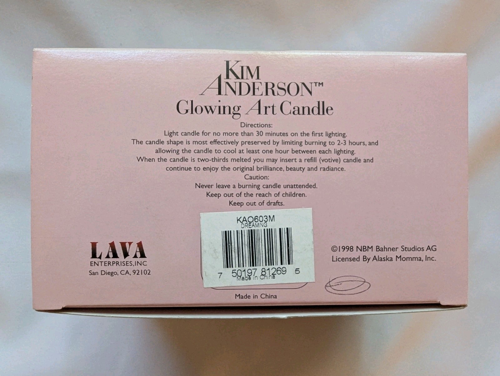 Kim Anderson Glowing Art Candle KA0603M