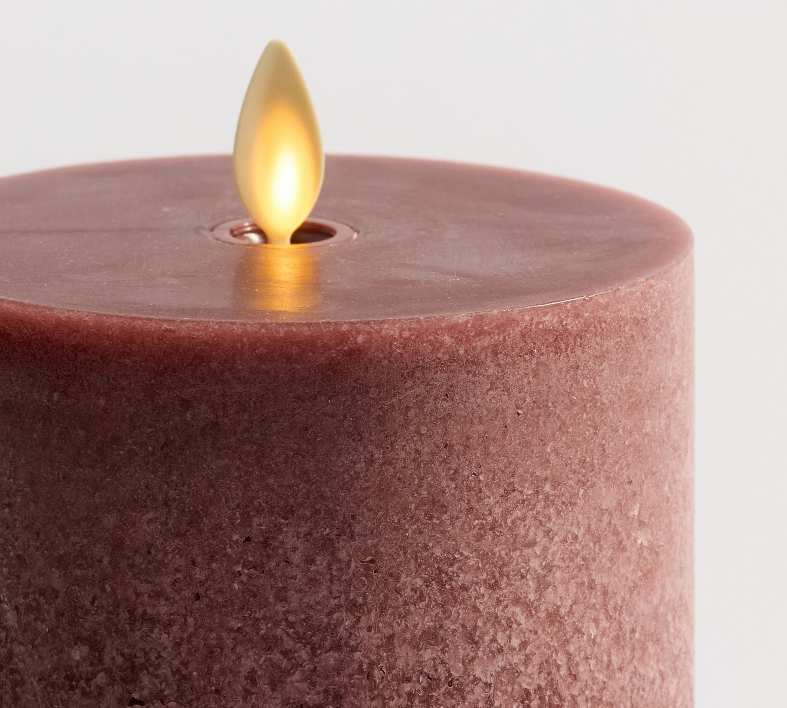 POTTERY BARN FLICKERING FLAMELESS BORDEAUX PILLAR CANDLE SALT WASHED 4 x 4.5 NEW