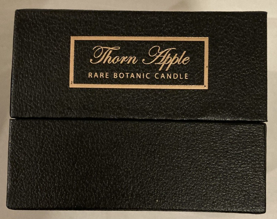 D.L. & Co. Med. ROSE GOLD Thorn Apple Rare Botanic Candle 20 Hours Illumination