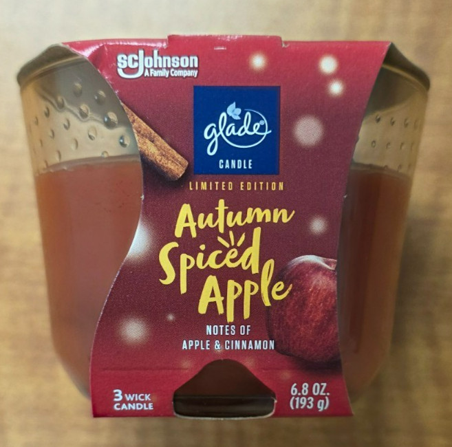 1 Glade Autumn Spiced Apple 3 Wick Candles Notes of Apple Cinnamon