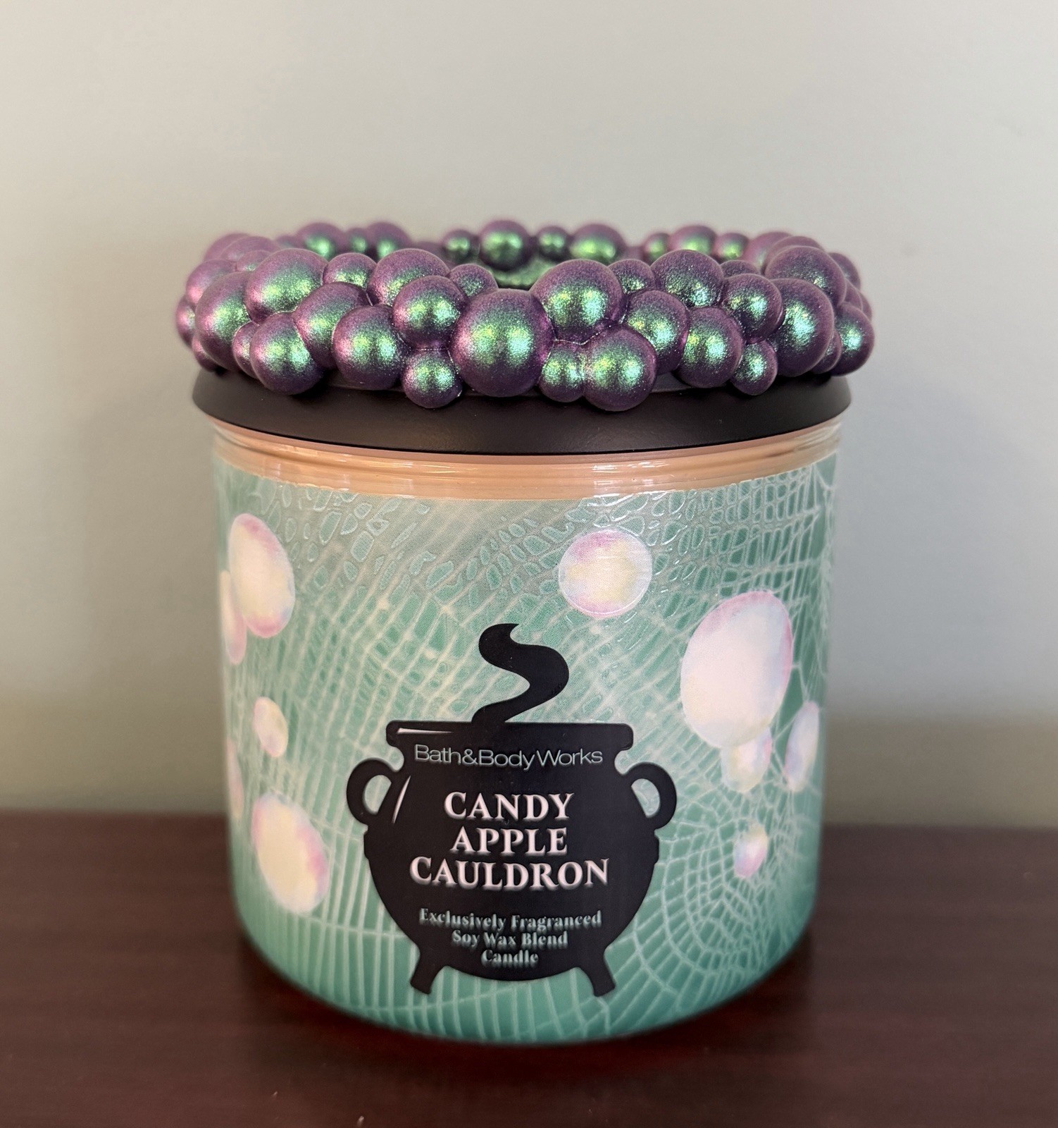 Bath & Body Works Halloween 2025 Candy Apple Cauldron 3-Wick Candle NEW