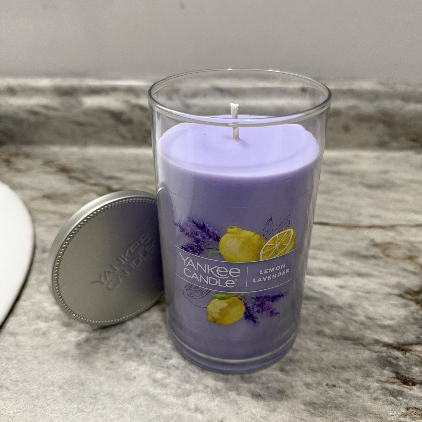 NEW Yankee Candle Lemon Lavender Medium sized Candle Fast Shipping!