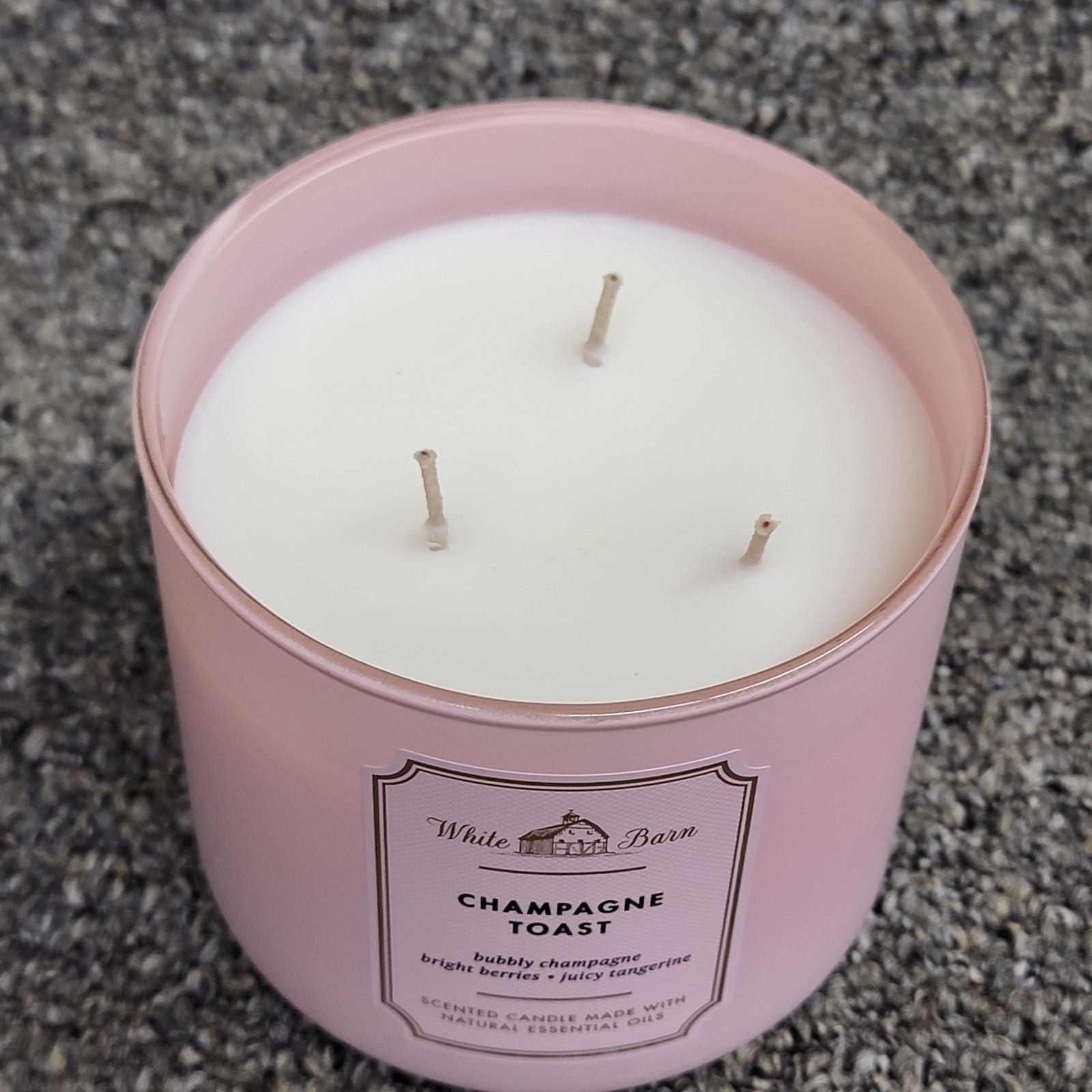 White Barn Champagne Toast Scented 3 Wick Candle Burns 25-45 Hrs 14.5oz